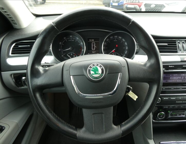 Škoda Superb Kombi 1,4 l 92 kw