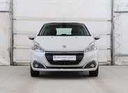 Peugeot 208 Hatchback 1,2 l 81 kw