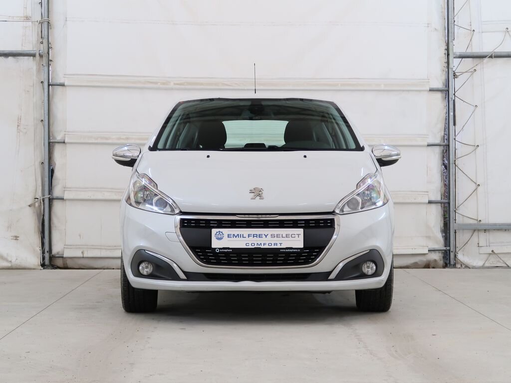 Peugeot 208 Hatchback 1,2 l 81 kw