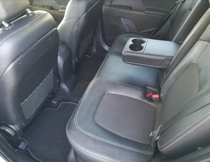 KIA Sportage SUV / Terénní 2,0 l 135 kw