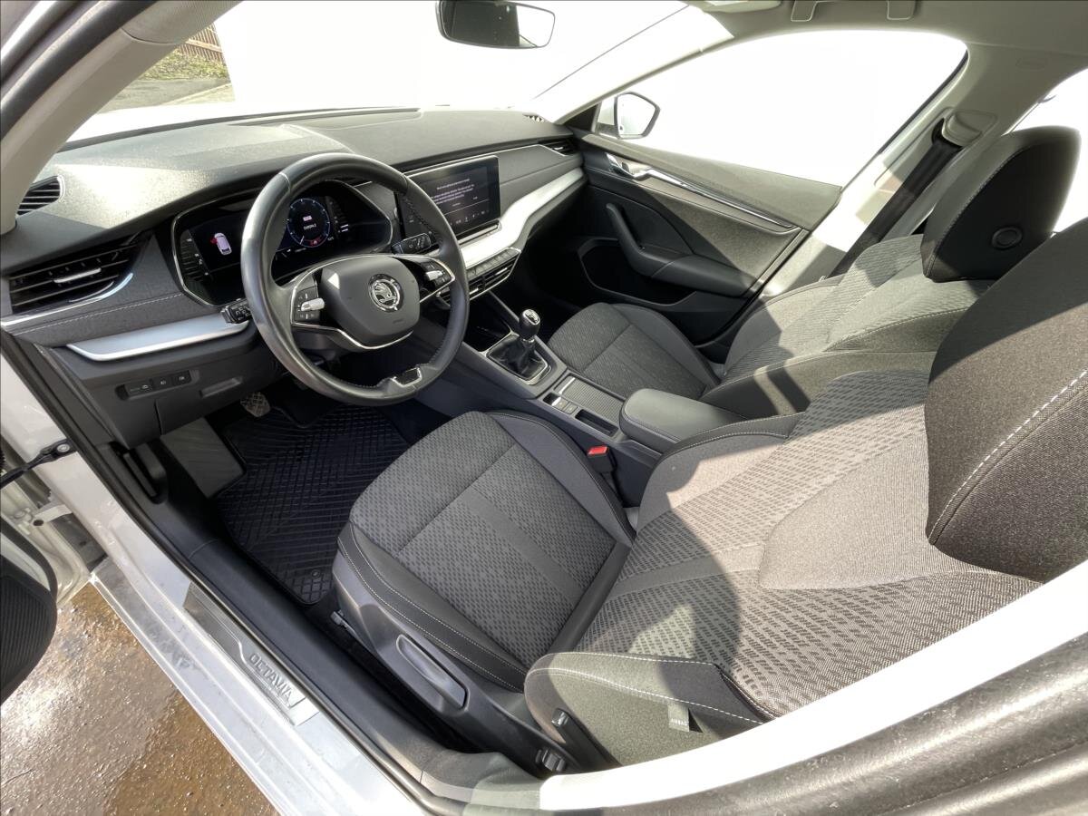 Škoda Octavia Kombi 2,0 l 85 kw