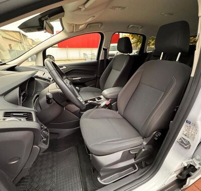 Ford C-MAX 14