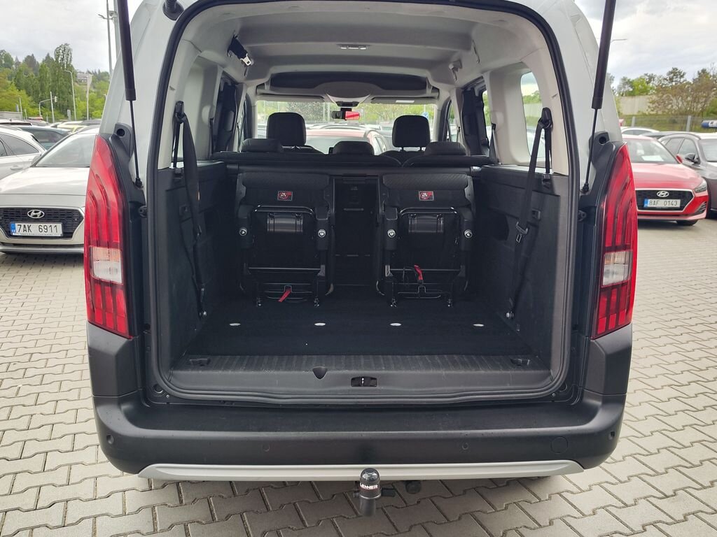 Peugeot Rifter MPV 1,5 l 75 kw