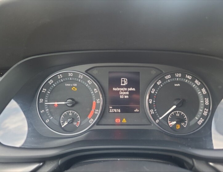 Škoda Octavia Sedan / Limuzína 2,0 l 85 kw