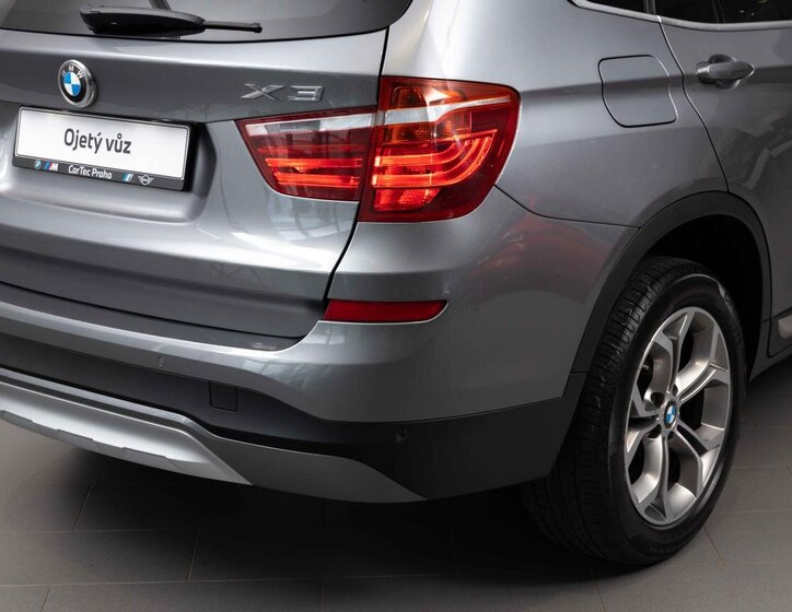 BMW X3 SUV 2,0 l 140 kw