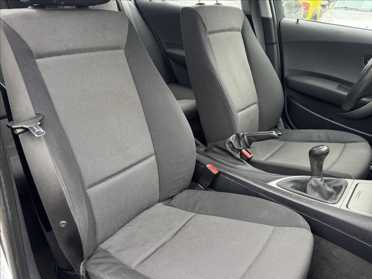 BMW Řada 1 Hatchback 2,0 l 90 kw