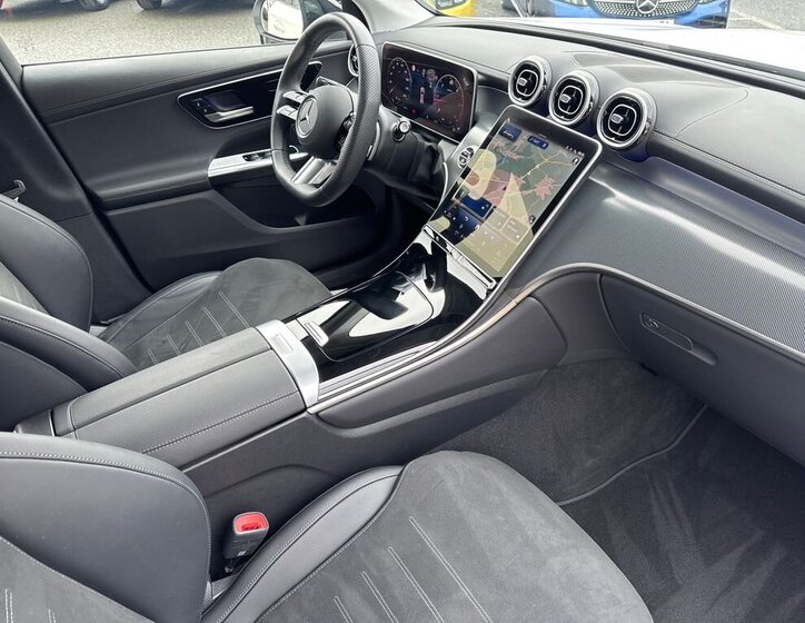 Mercedes-Benz GLC SUV / Terénní 2,0 l 145 kw