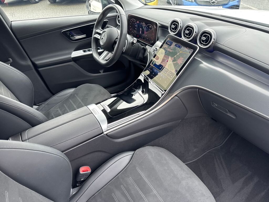 Mercedes-Benz GLC SUV / Terénní 2,0 l 145 kw