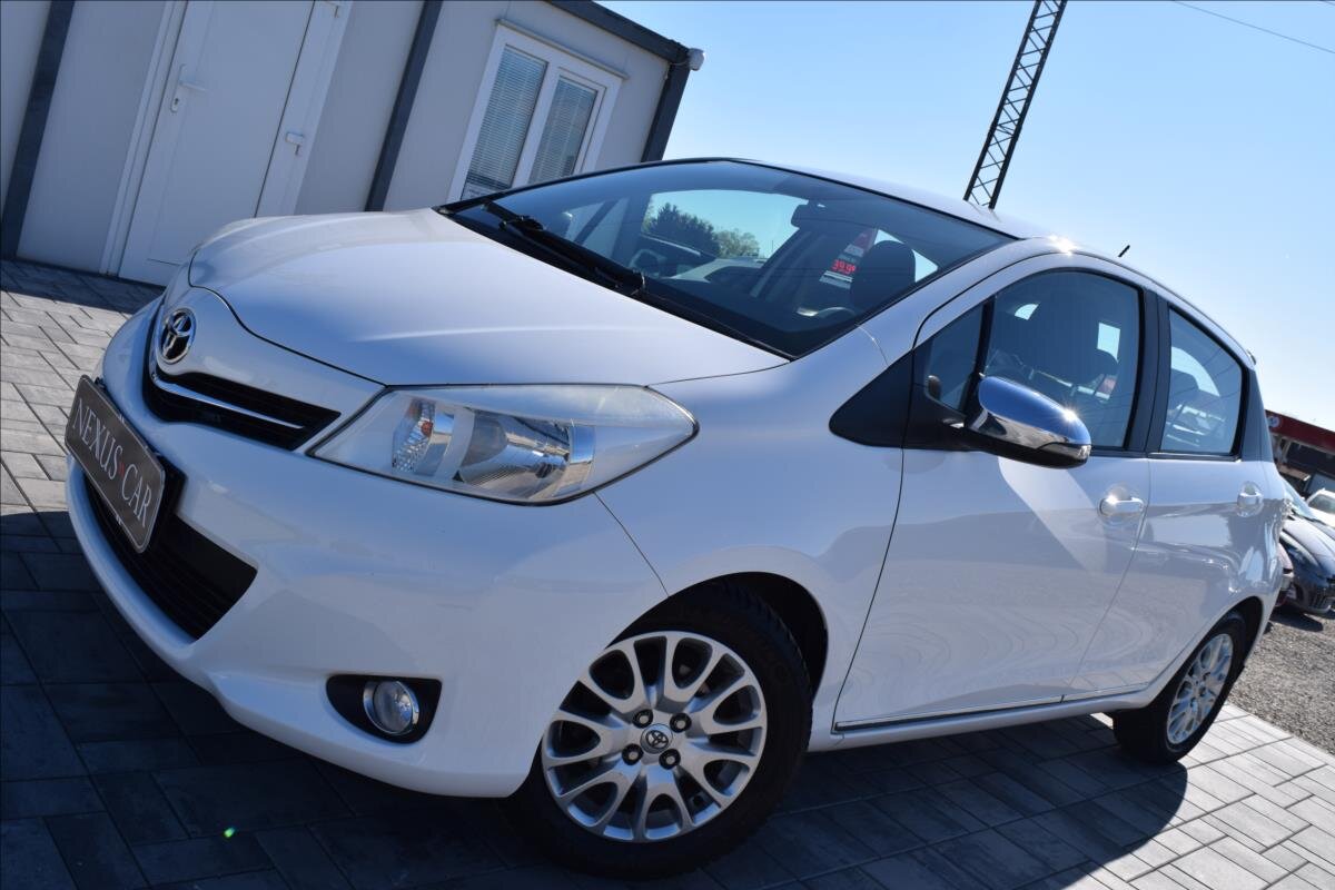 Toyota Yaris Hatchback 998,0 51 kw