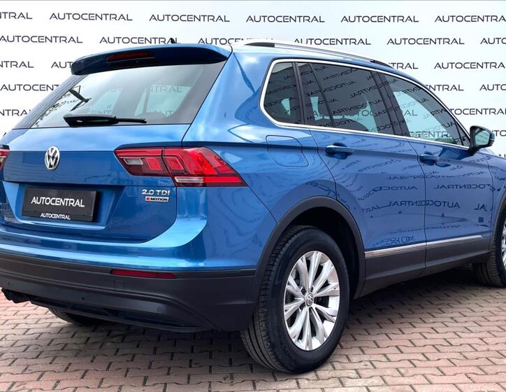 Volkswagen Tiguan 5