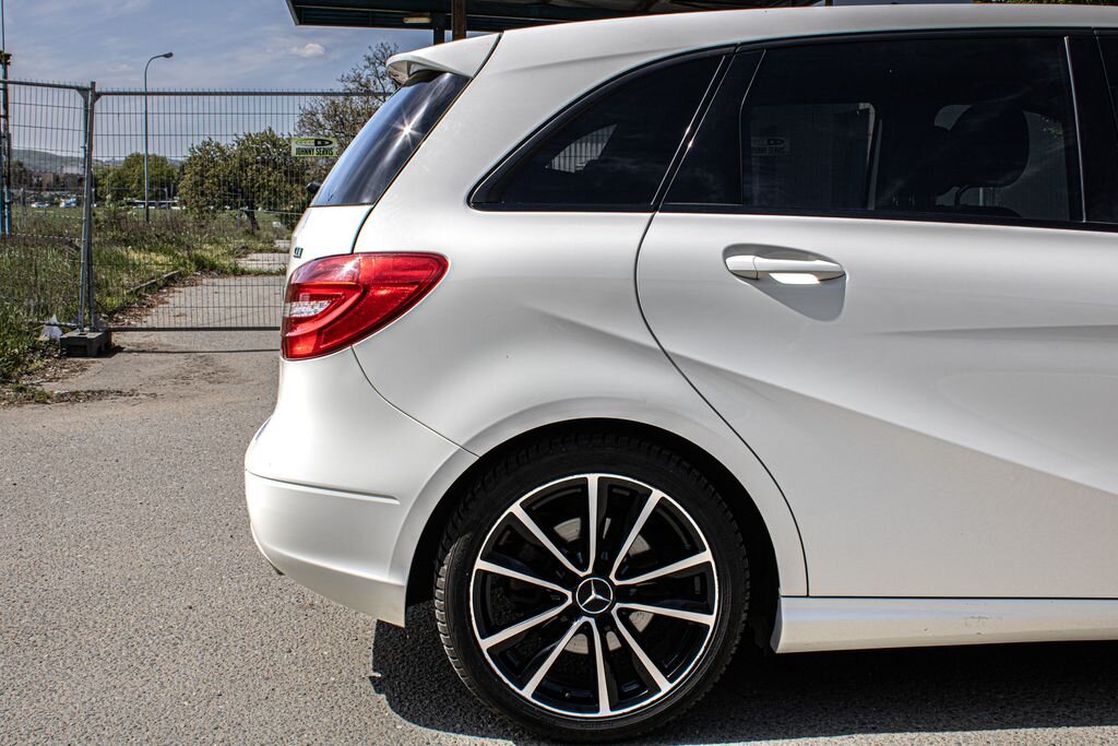 Mercedes-Benz Třídy B MPV 2,1 l 125 kw