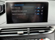 Peugeot 5008 SUV / Terénní 1,5 l 96 kw