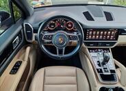 Porsche Cayenne 12