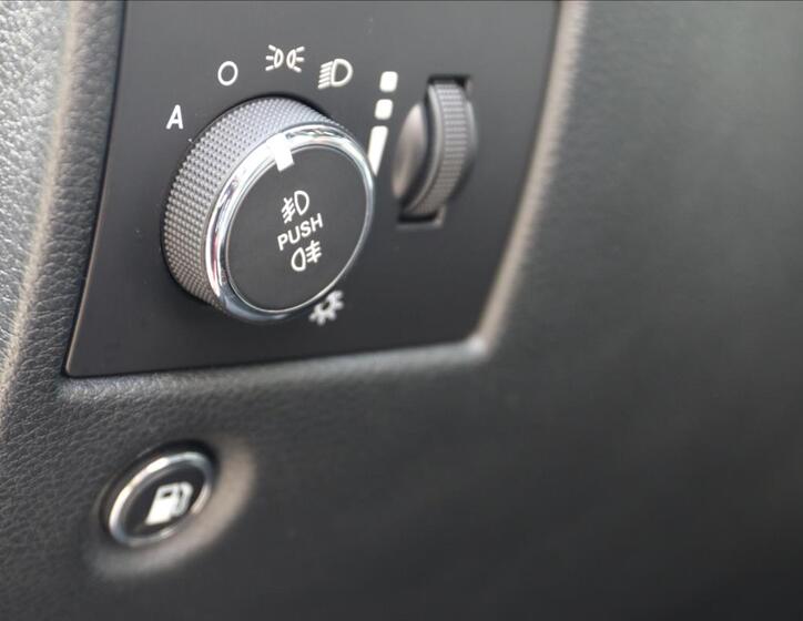 Jeep Grand Cherokee 22