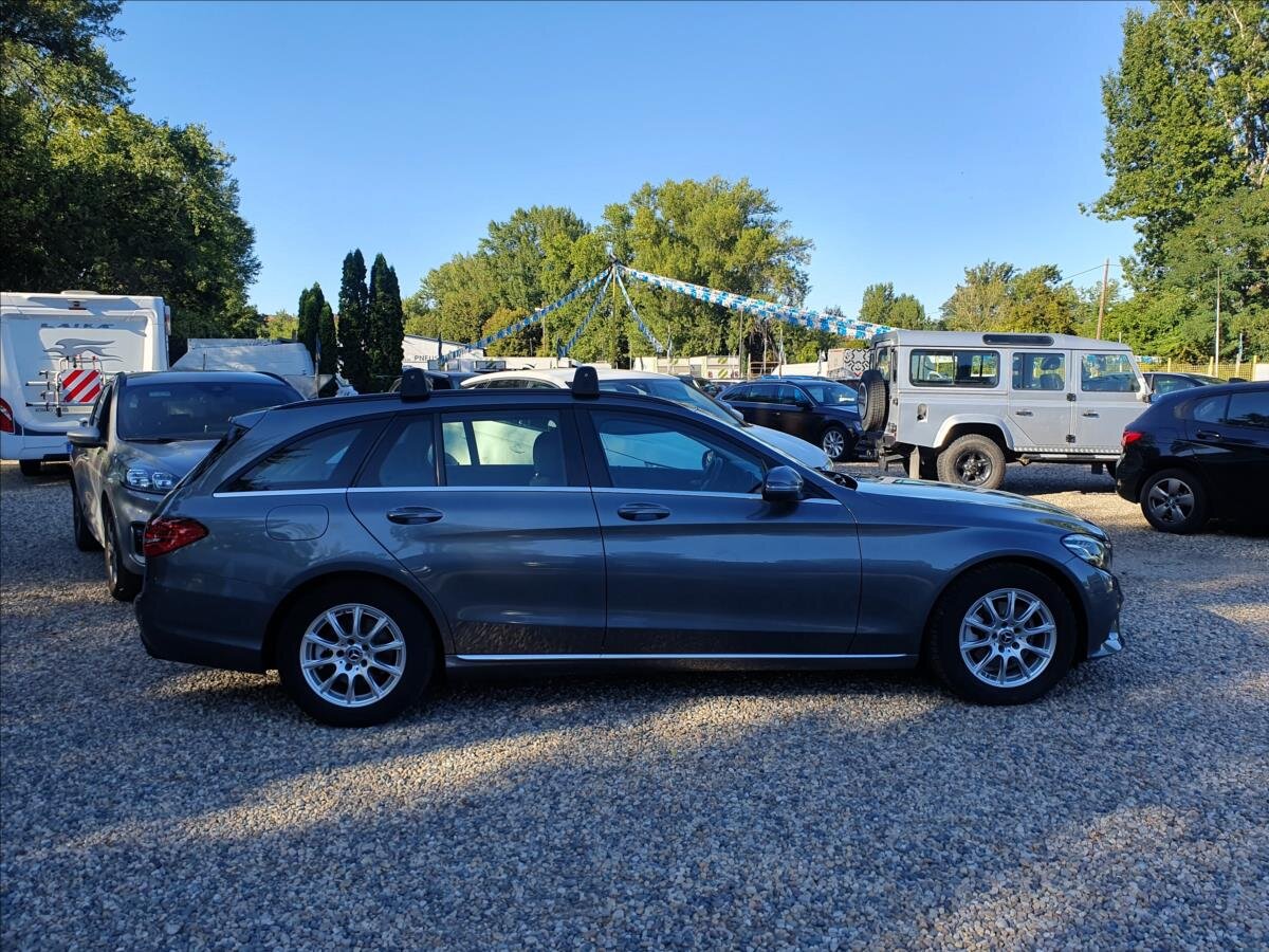 Mercedes-Benz Třídy C Kombi 1,6 l 90 kw