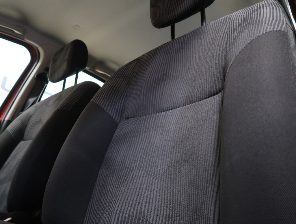 Dacia Sandero Hatchback 1,1 l 55 kw