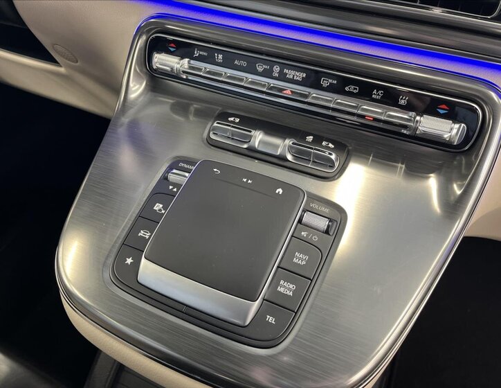 Mercedes-Benz Třídy V 19