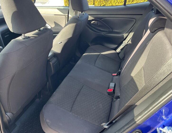 Toyota Yaris Cross 16