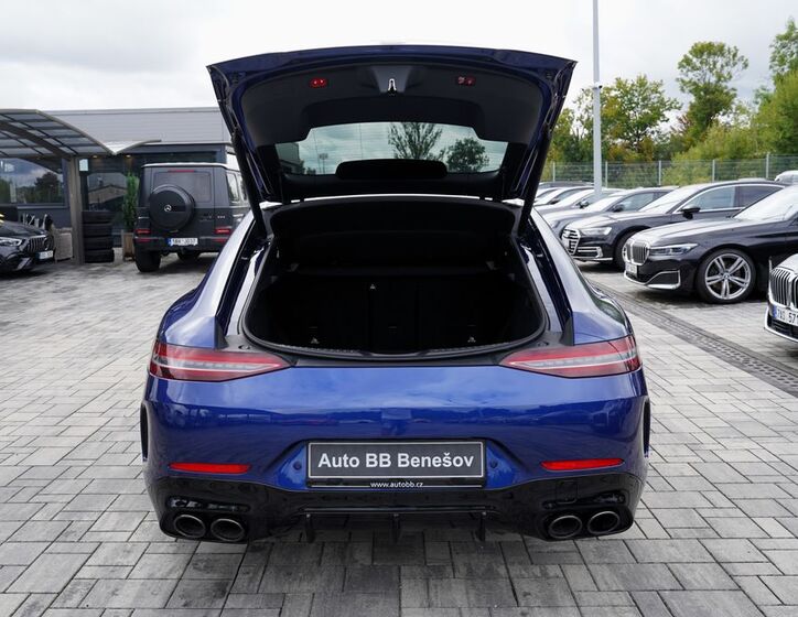 Mercedes-Benz AMG GT 11