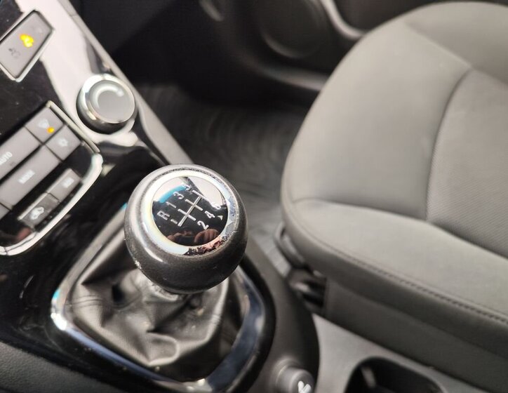 Chevrolet Orlando 22