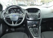 Ford Focus Kombi 999,0 74 kw