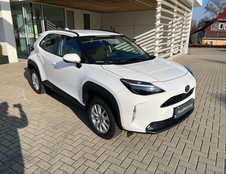 Toyota Yaris Cross SUV / Terénní 1,5 l 68 kw