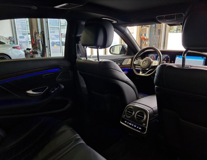 Mercedes-Benz Třídy S 23