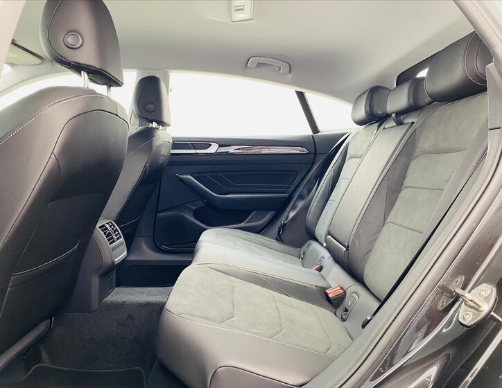 Volkswagen Arteon Liftback 2,0 l 140 kw