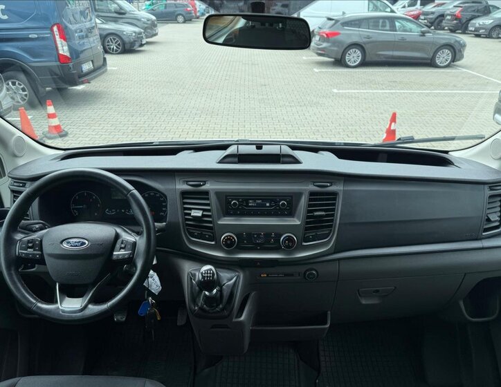 Ford Transit 16
