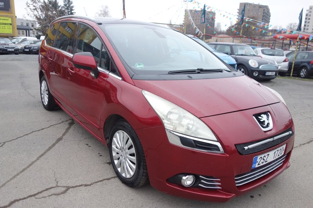 Peugeot 5008