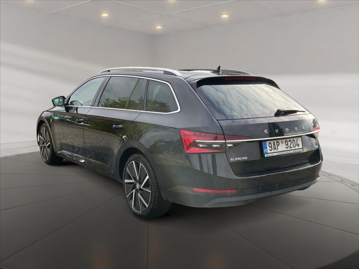 Škoda Superb