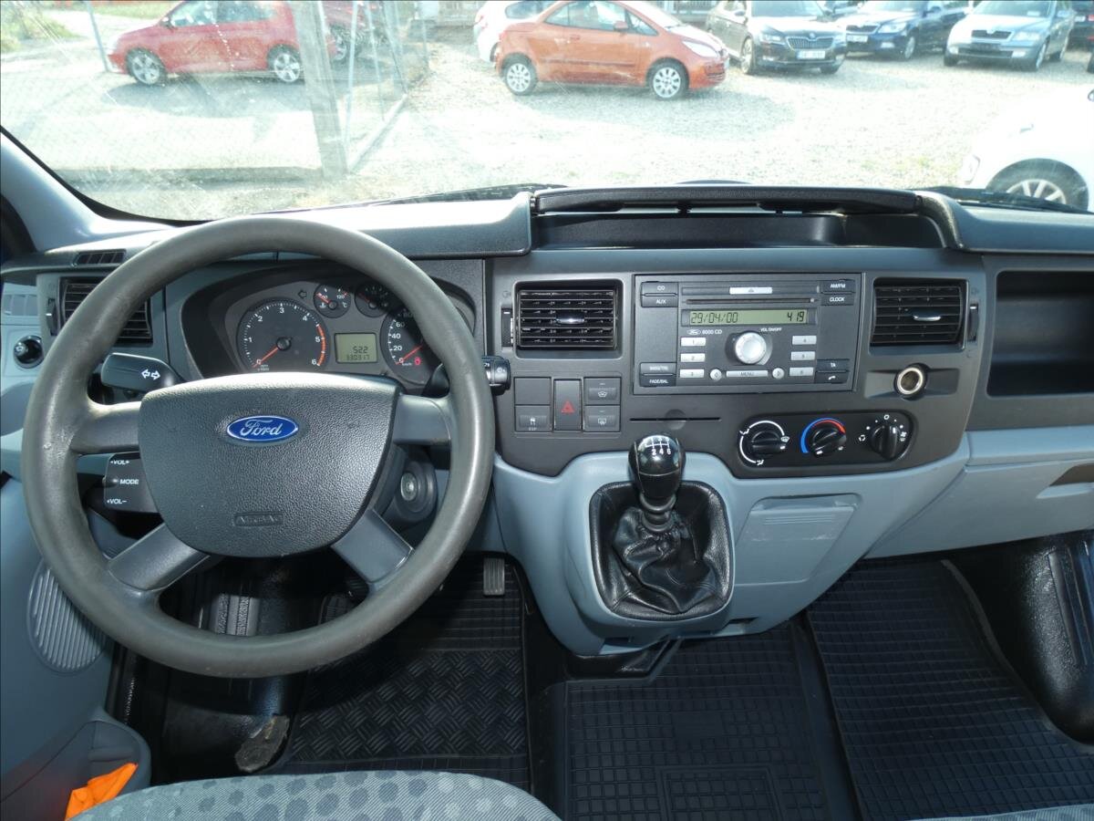 Ford Transit Skříň 2,2 l 114 kw