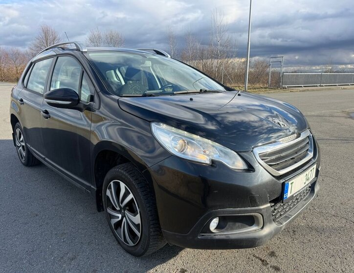 Peugeot 2008 Kombi 1,2 l 60 kw