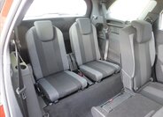Peugeot 5008 MPV 1,2 l 96 kw