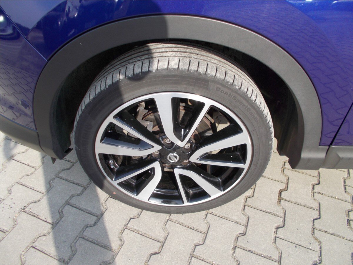 Nissan Qashqai SUV / Terénní 1,6 l 120 kw