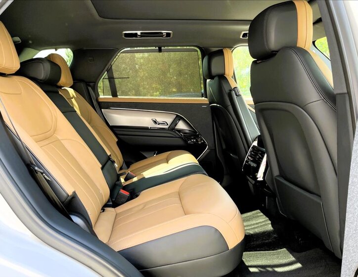 Land Rover Range Rover Sport SUV 3,0 l 221 kw