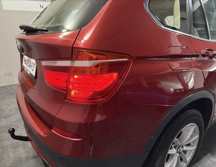 BMW X3 SUV 2,0 l 135 kw