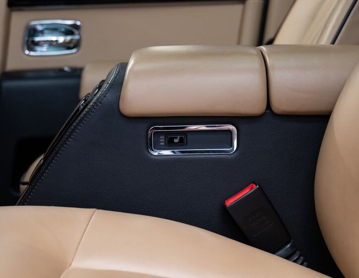 Rolls-Royce Phantom Sedan 6,7 l 338 kw