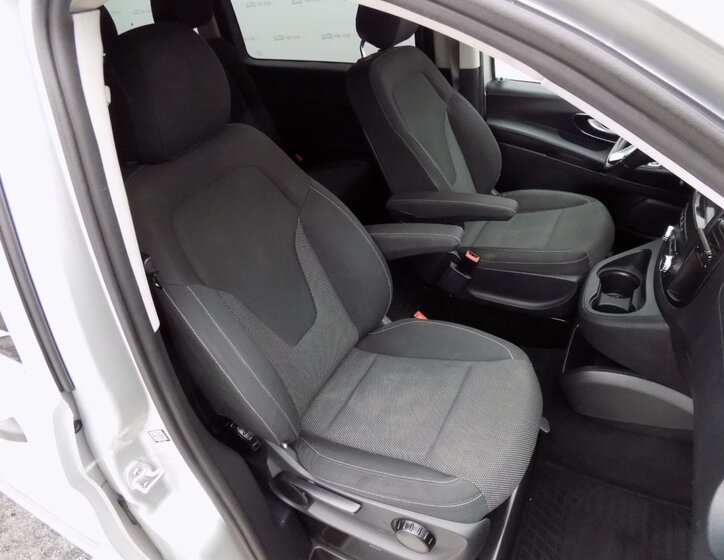 Mercedes-Benz Vito 16