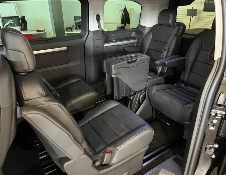 Toyota ProAce Verso 9