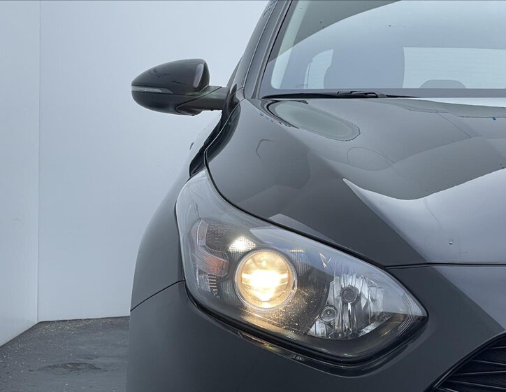 KIA Ceed Hatchback 998,0 74 kw