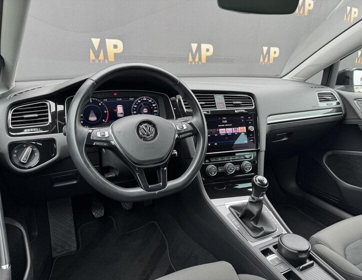 Volkswagen Golf Kombi 2,0 l 110 kw