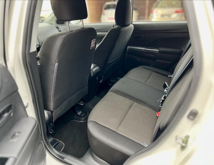 Mitsubishi ASX SUV 1,6 l 86 kw