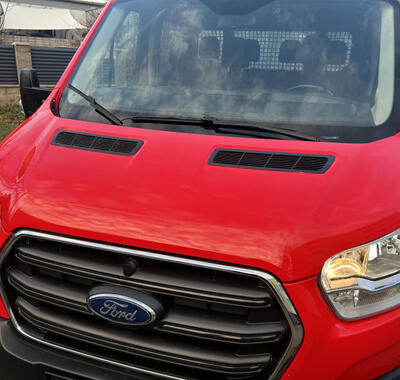 Ford Transit 12