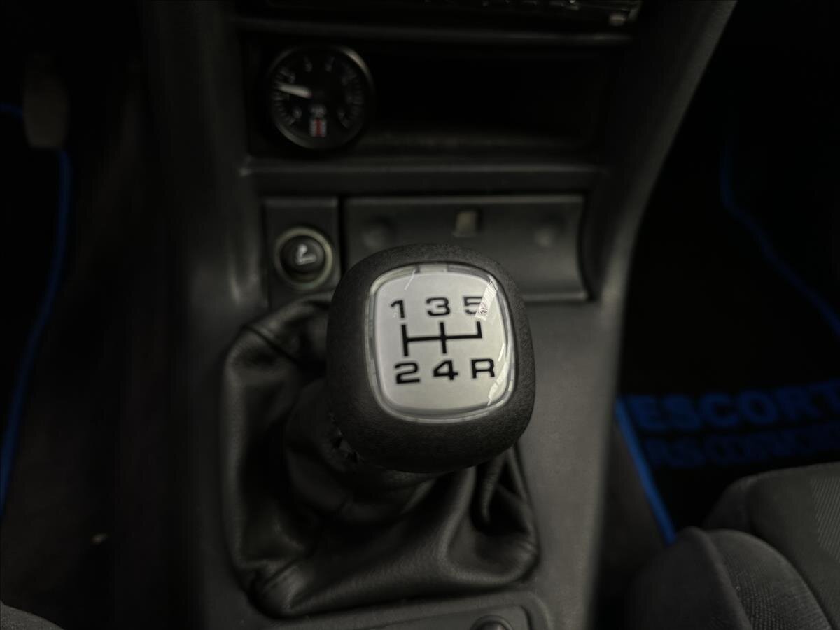 Ford Escort Hatchback 2,0 l 162 kw