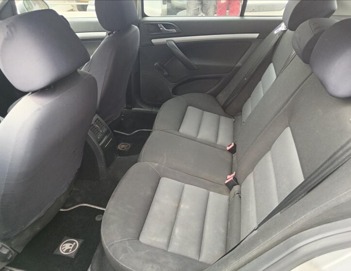 Škoda Octavia Sedan / Limuzína 1,9 l 77 kw