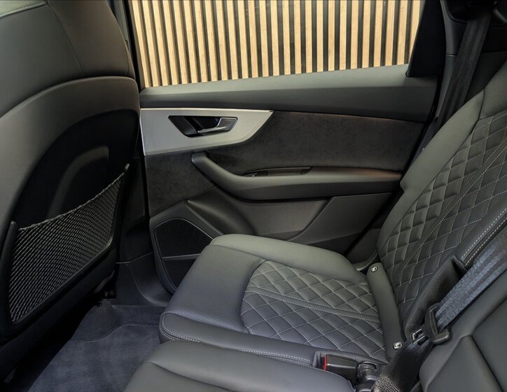 Audi Q7 Kombi 3,0 l 210 kw