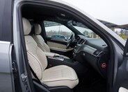 Mercedes-Benz GL SUV 3,0 l 190 kw