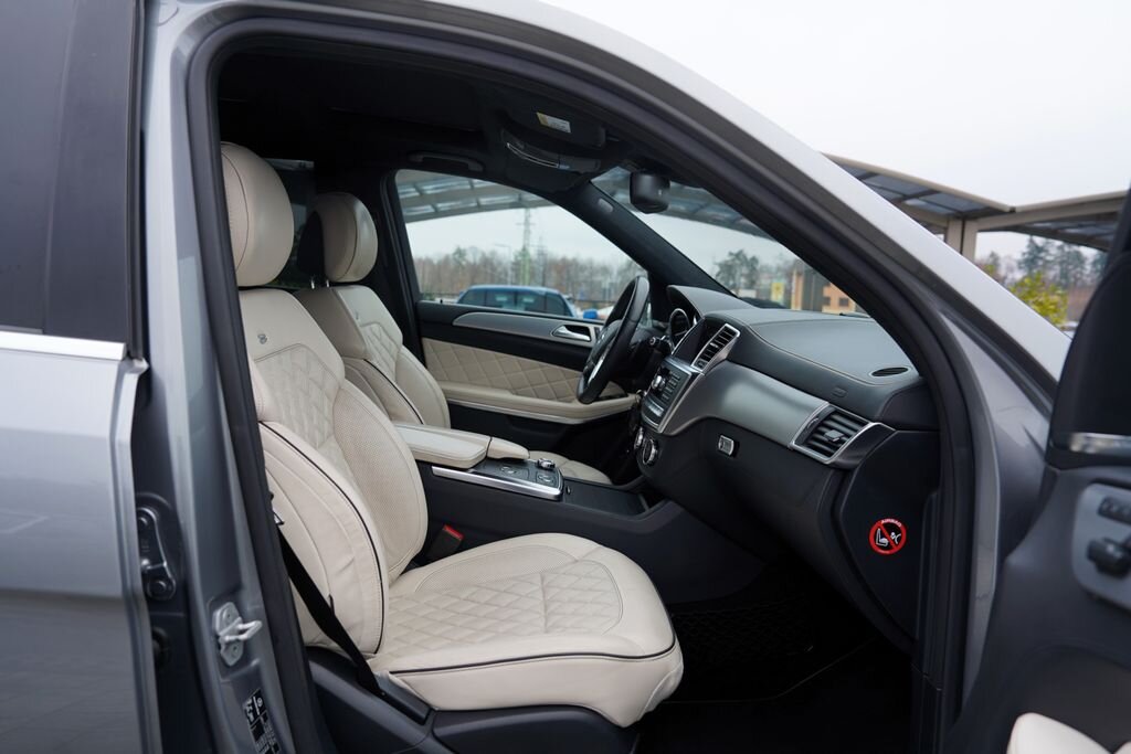 Mercedes-Benz GL SUV 3,0 l 190 kw