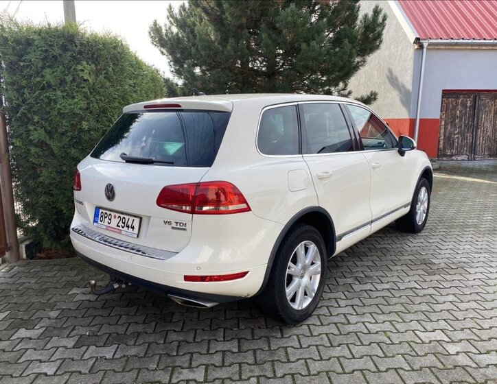 Volkswagen Touareg 5